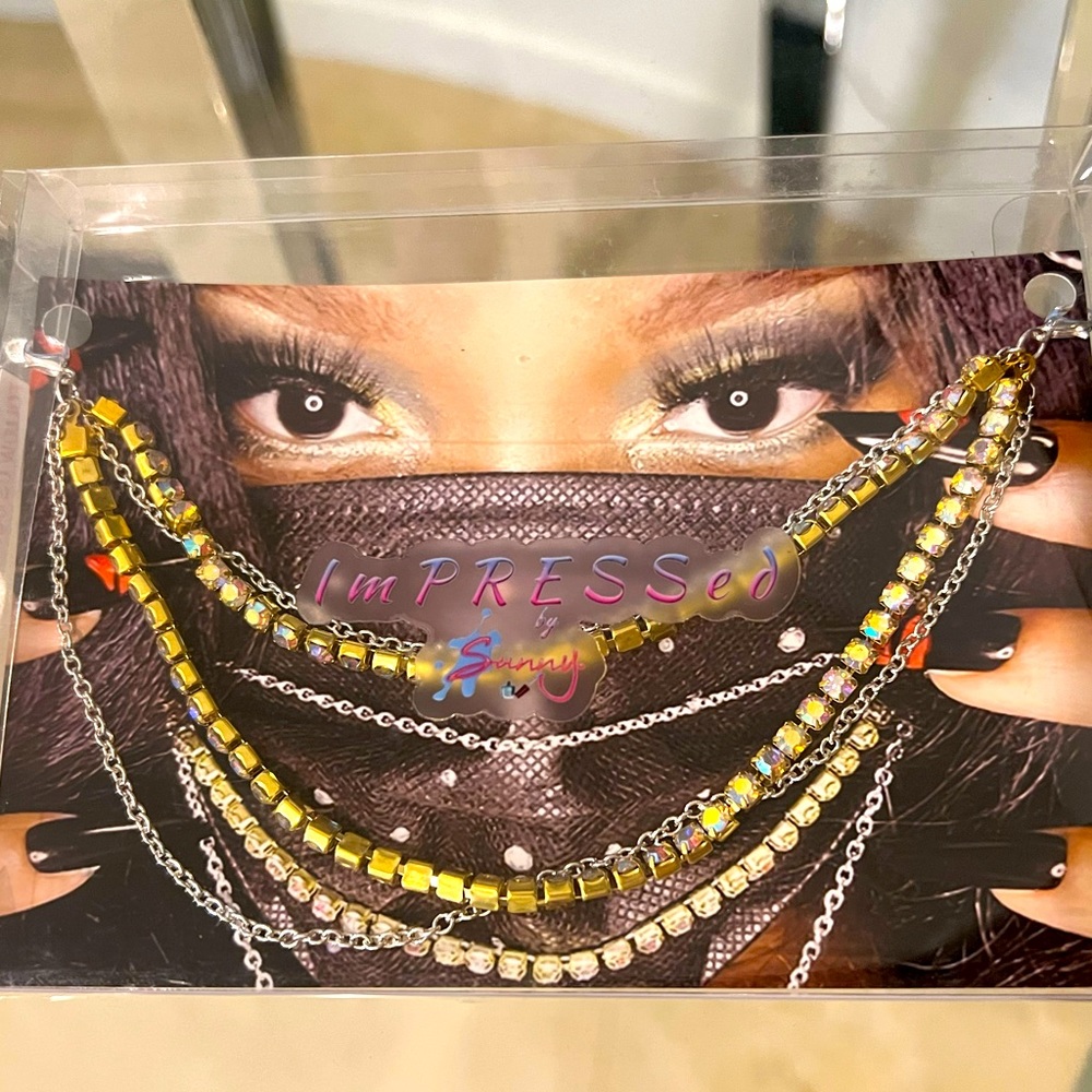 Face Mask chain